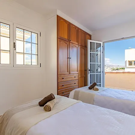 Canarian Holiday - Meloneras Hill Private *