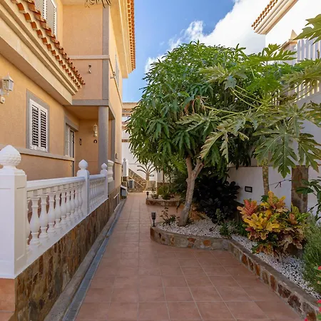 Вилла Canarian Holiday - Meloneras Hill Private