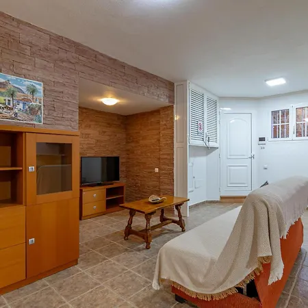 Canarian Holiday - Meloneras Hill Private