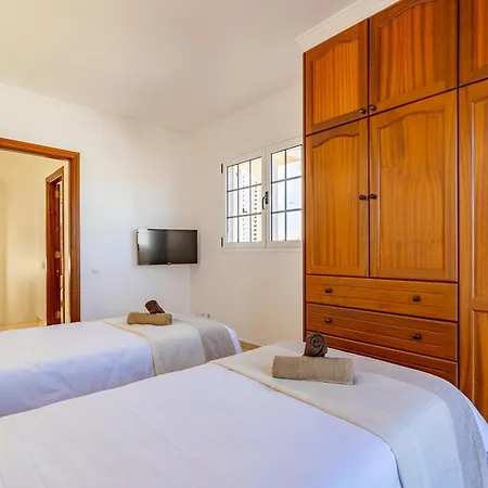 Canarian Holiday - Meloneras Hill Private *